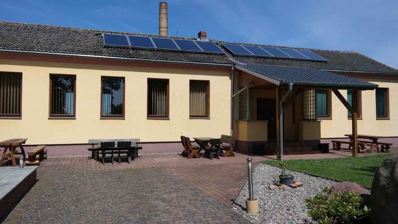 Landpension Wendfeld Sanitz エクステリア 写真